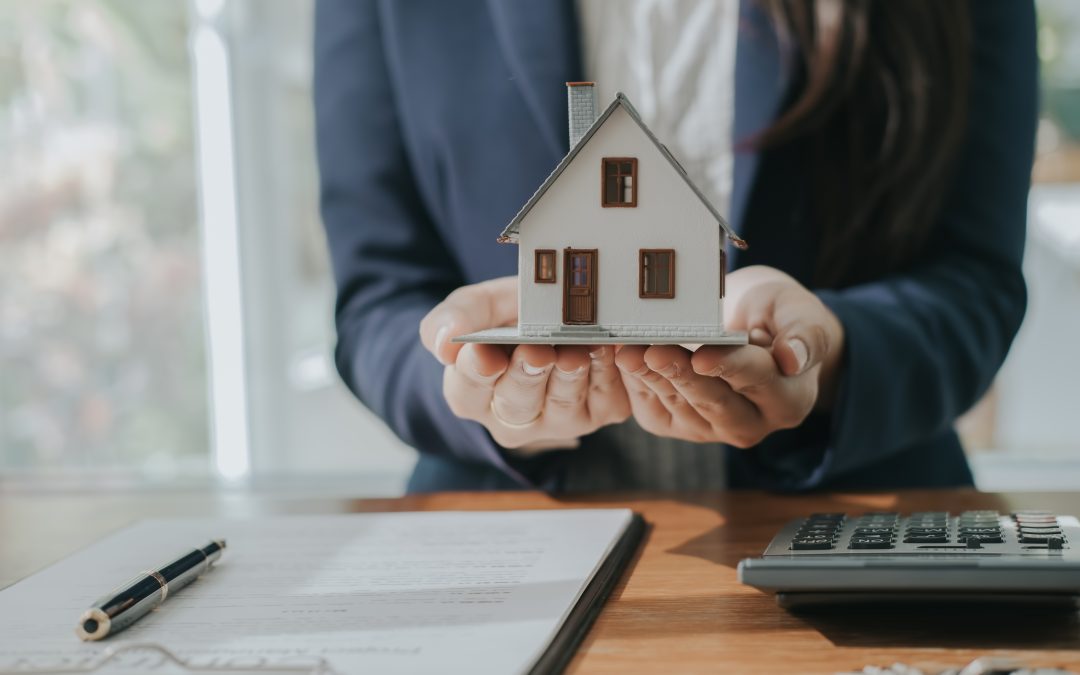 ¿Qué seguros son obligatorios cuando contrato mi hipoteca?